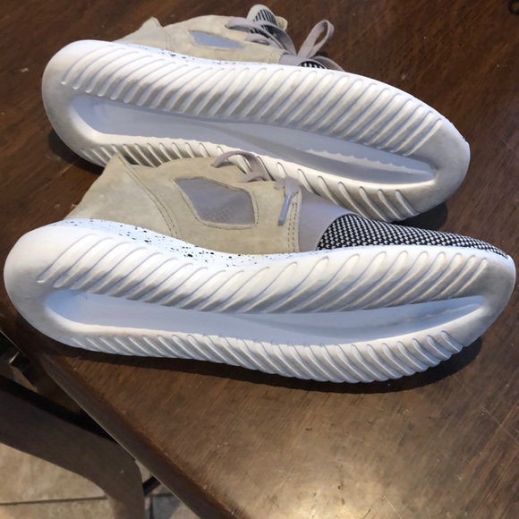ADIDAS Tubular Runners - Picture 4 of 5